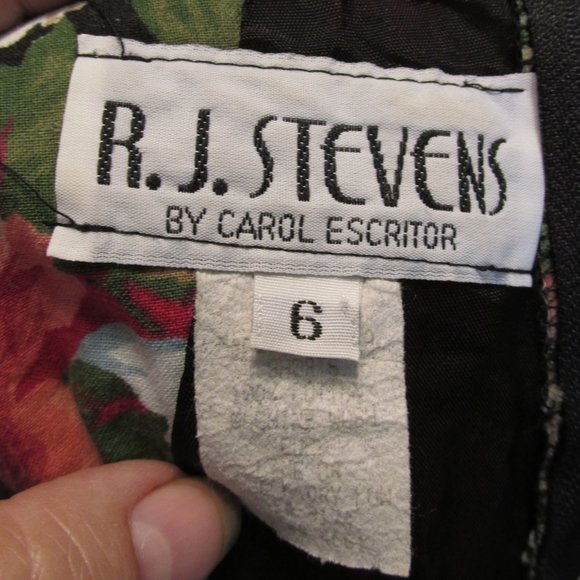 Vintage  80s Floral Romper - Picture 4 of 4